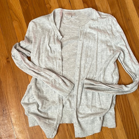 LOFT Sweaters - Healthier grey loft cardigan M